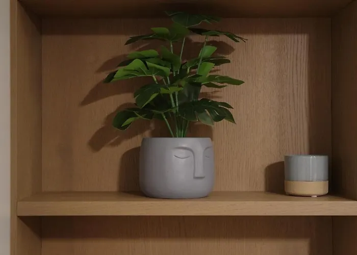 A La B * 圣贝内代托-德尔特龙托